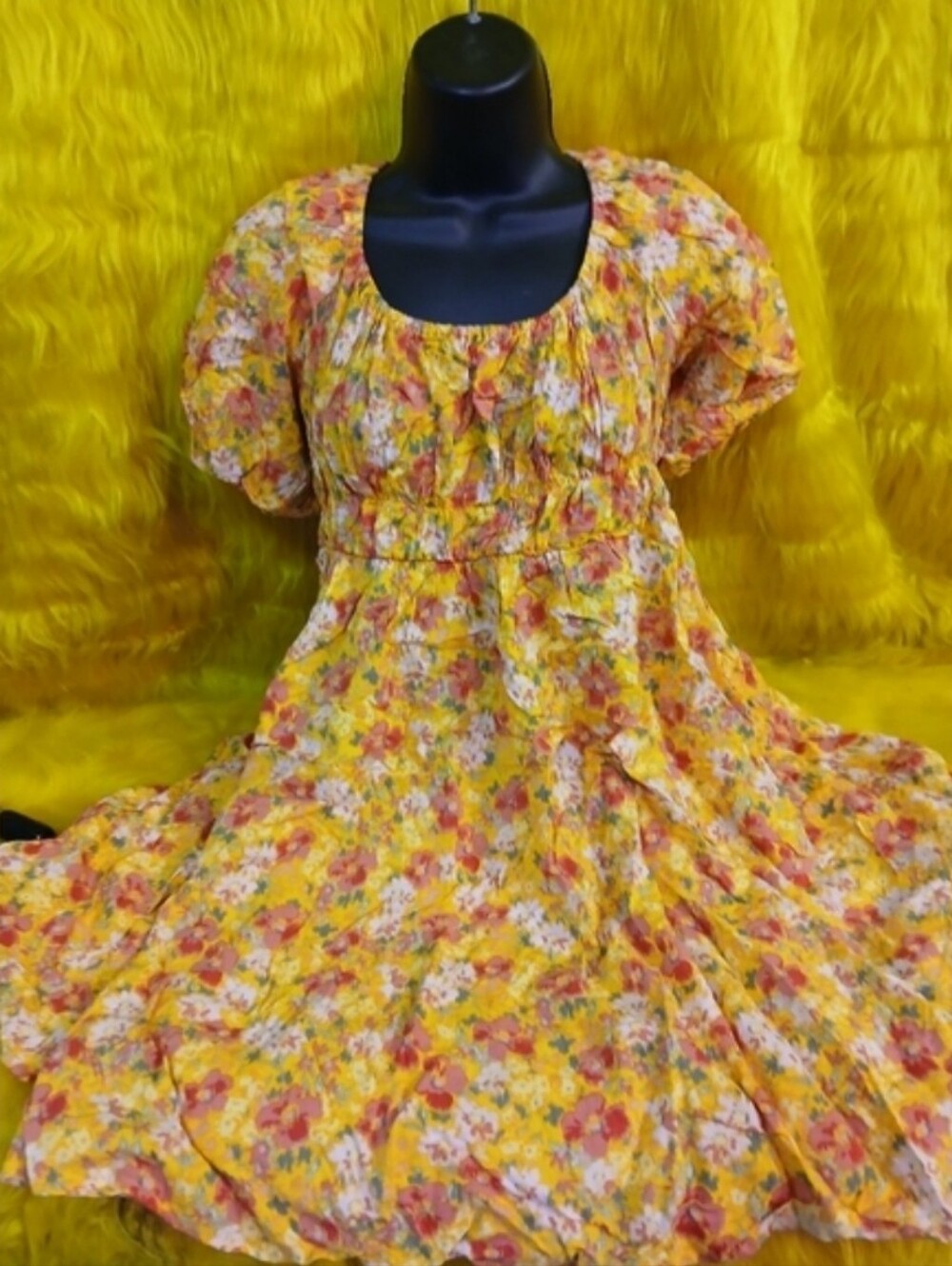 🌼💛  Nevena Rae Women’s XL Floral Dress | Yellow Romantic Flowy Dress